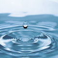 Waarom kraanwater vaak beter is dan flessenwater