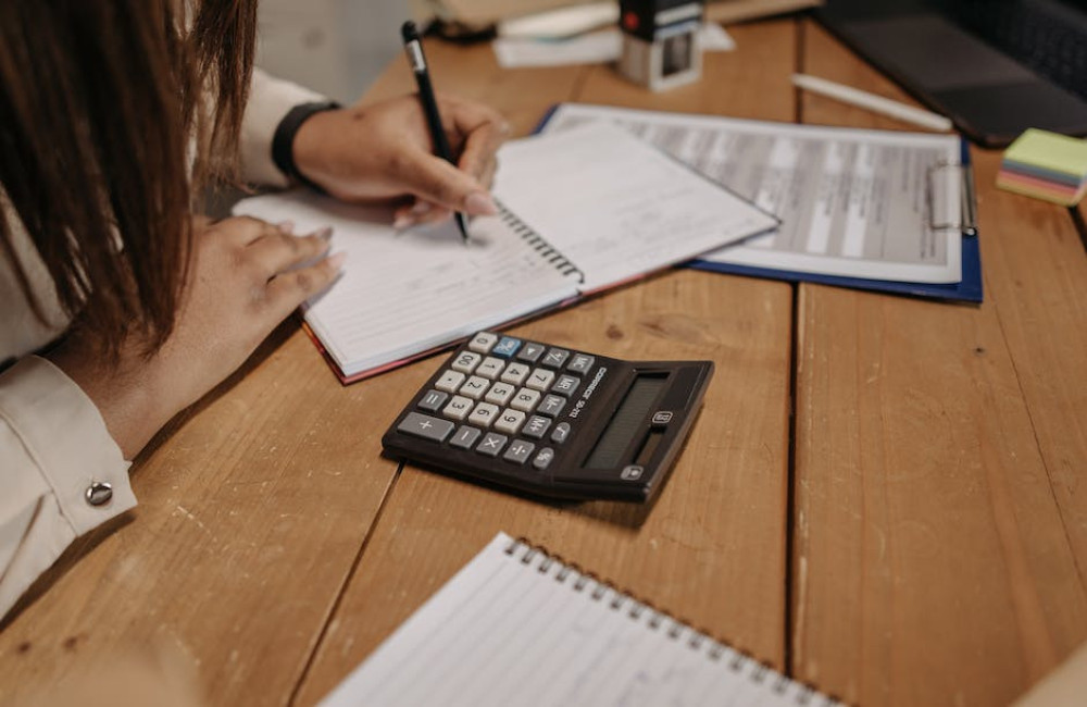 Waar moet je op letten bij het bijhouden van je zakelijke administratie?